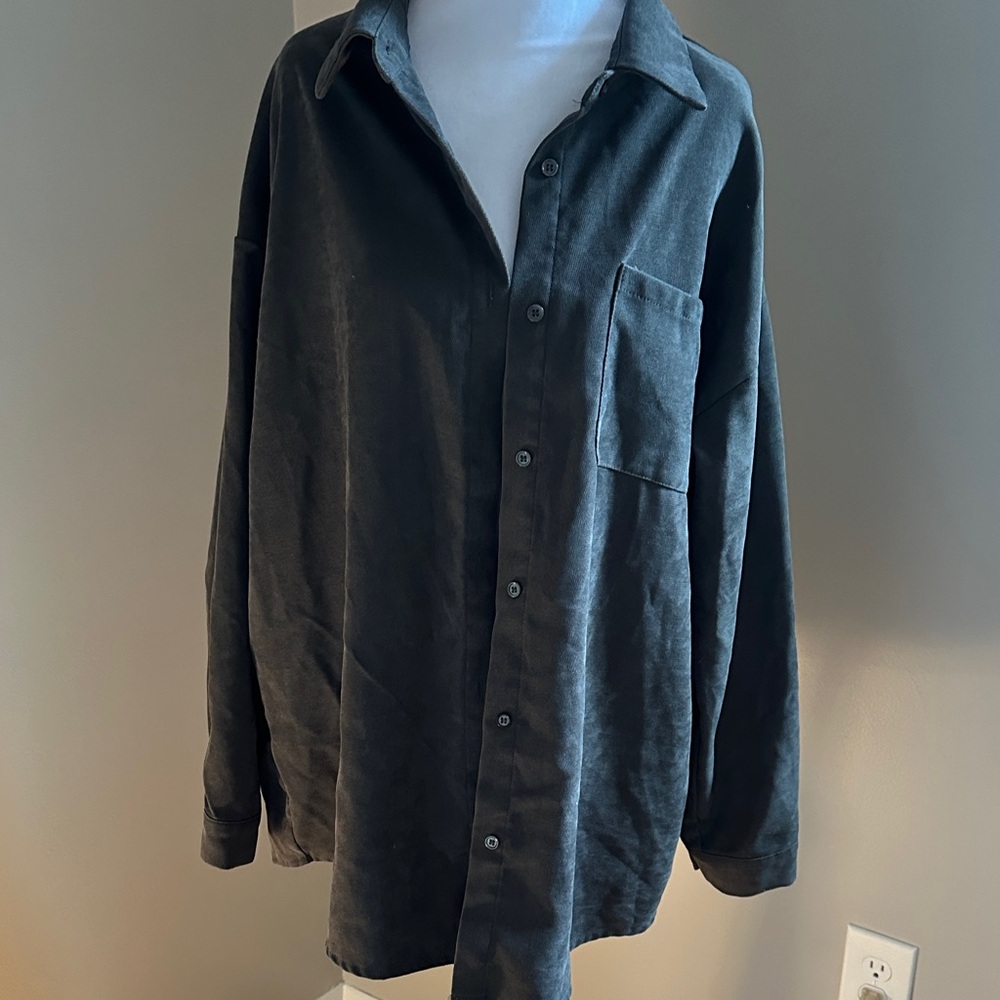 Dazy Oversized Button-Up, Sz M
